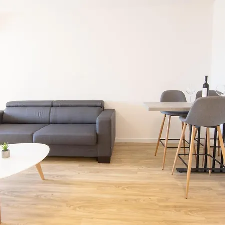 Apartment Portun Center *