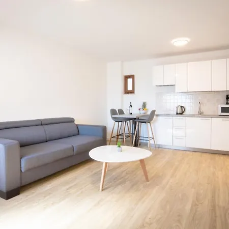 Portun Center Apartment Baska Voda