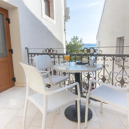 Apartment Portun Center *