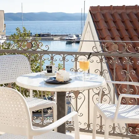 Apartment Portun Center Baska Voda