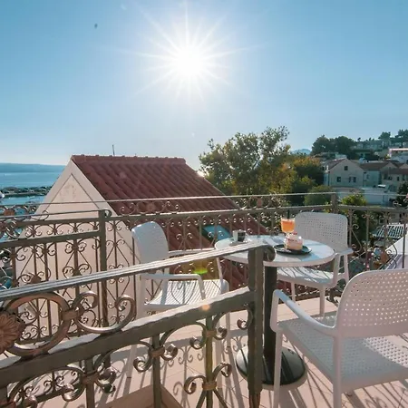 Apartment Portun Center Baska Voda