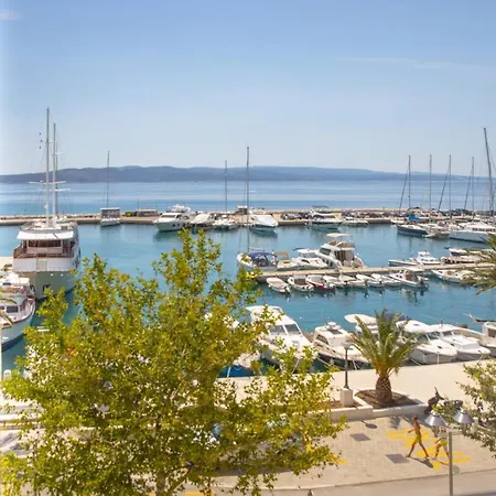 Portun Center Baska Voda